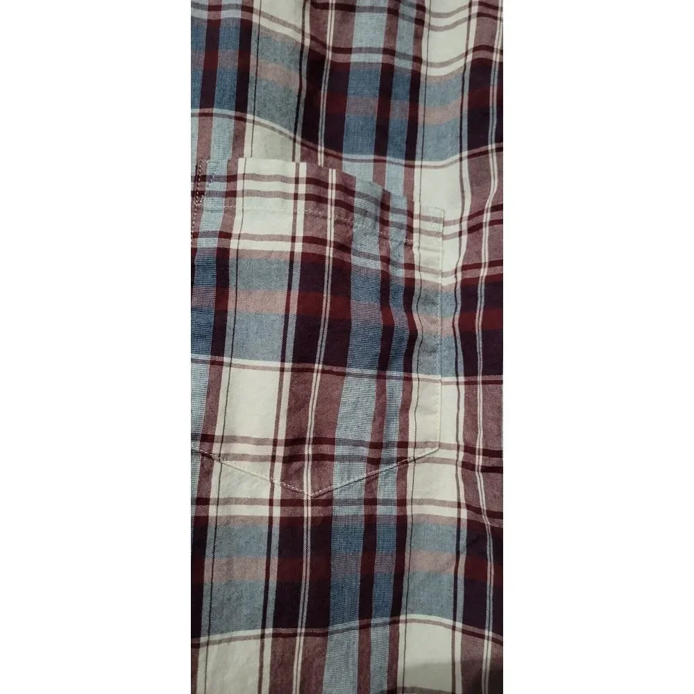 J.Crew Plaid Button Down Shirt Size Medium Long Sleeve Classic Fit Burgandy/Blue